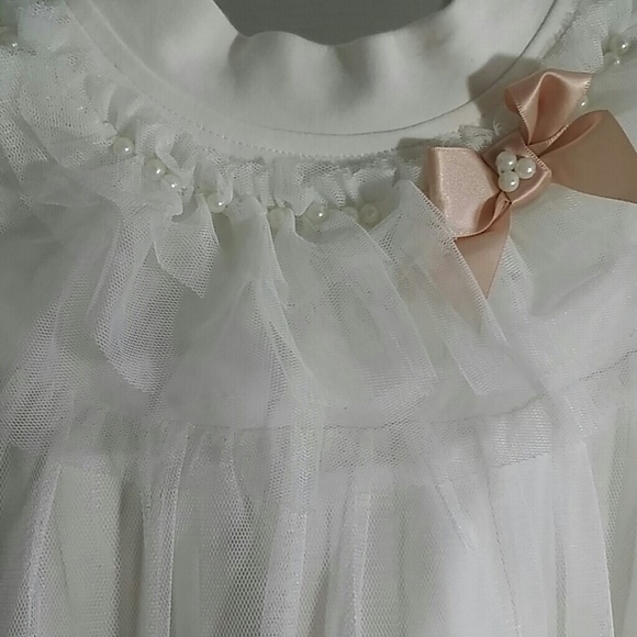 Sheer Ruffle Set - Picture 2 of 8